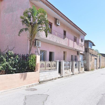 Izzhome Flamingo Pula Εξωτερικό φωτογραφία