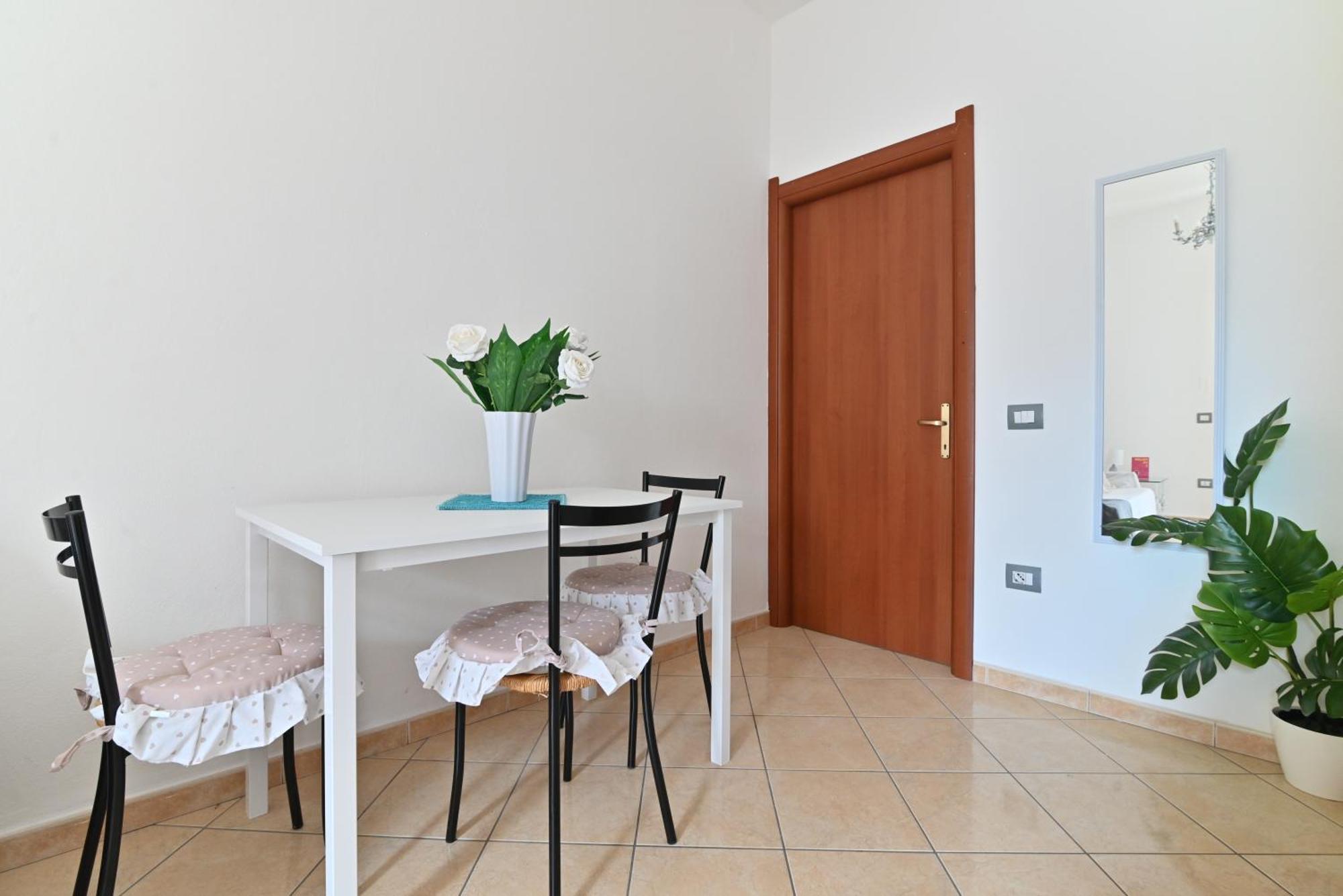 Izzhome Flamingo Pula Εξωτερικό φωτογραφία